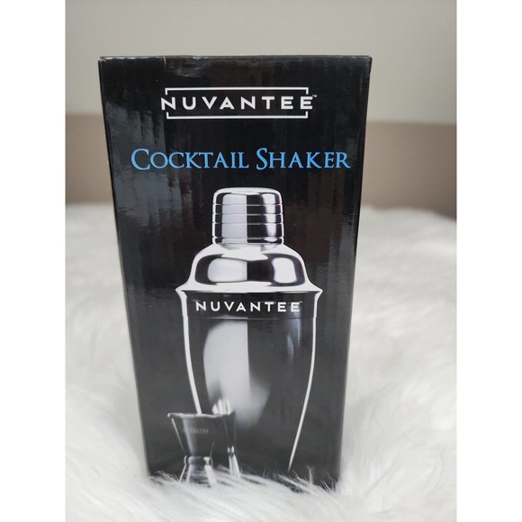 Nuvantee Cocktail Shaker Set 24 oz Martini & Drink Mixer w/ Built in Strainer - Picture 4 of 4